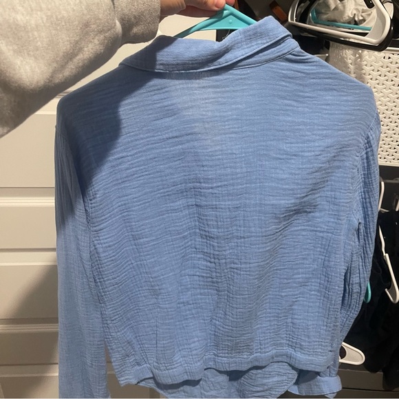 Socialite Tie Front Button Down Gauze Top - Picture 7 of 8